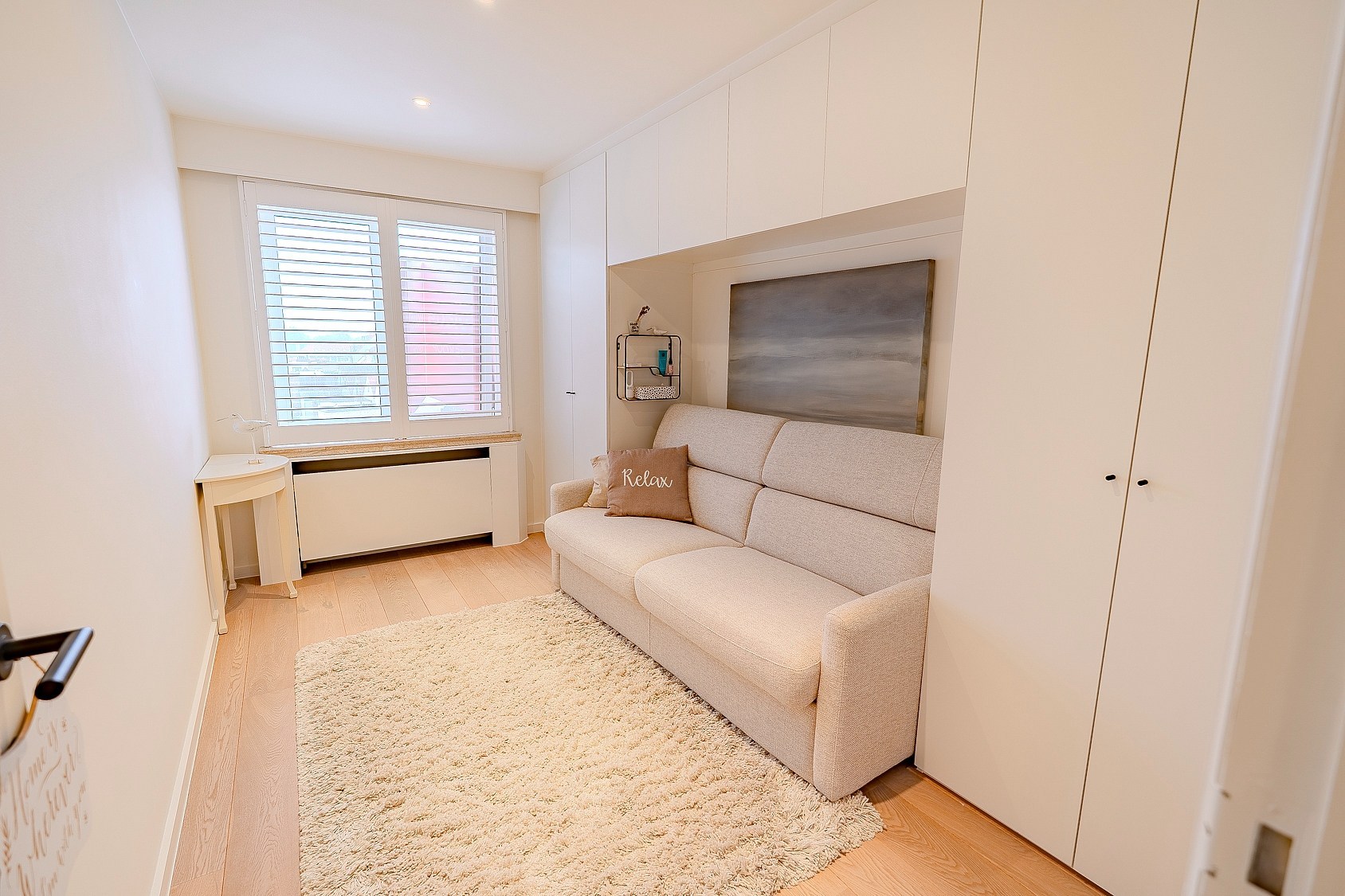 Ruim en volledig instapklaar appartement met 2 slaapkamers op de Lippenslaan 