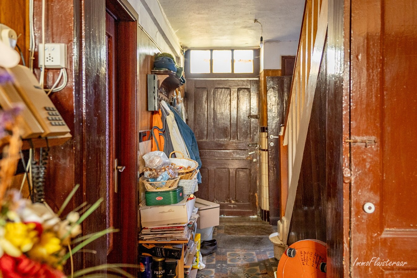 Te renoveren vierkantshoeve op een ruim perceel van ca. 2,6ha te Kortenaken 