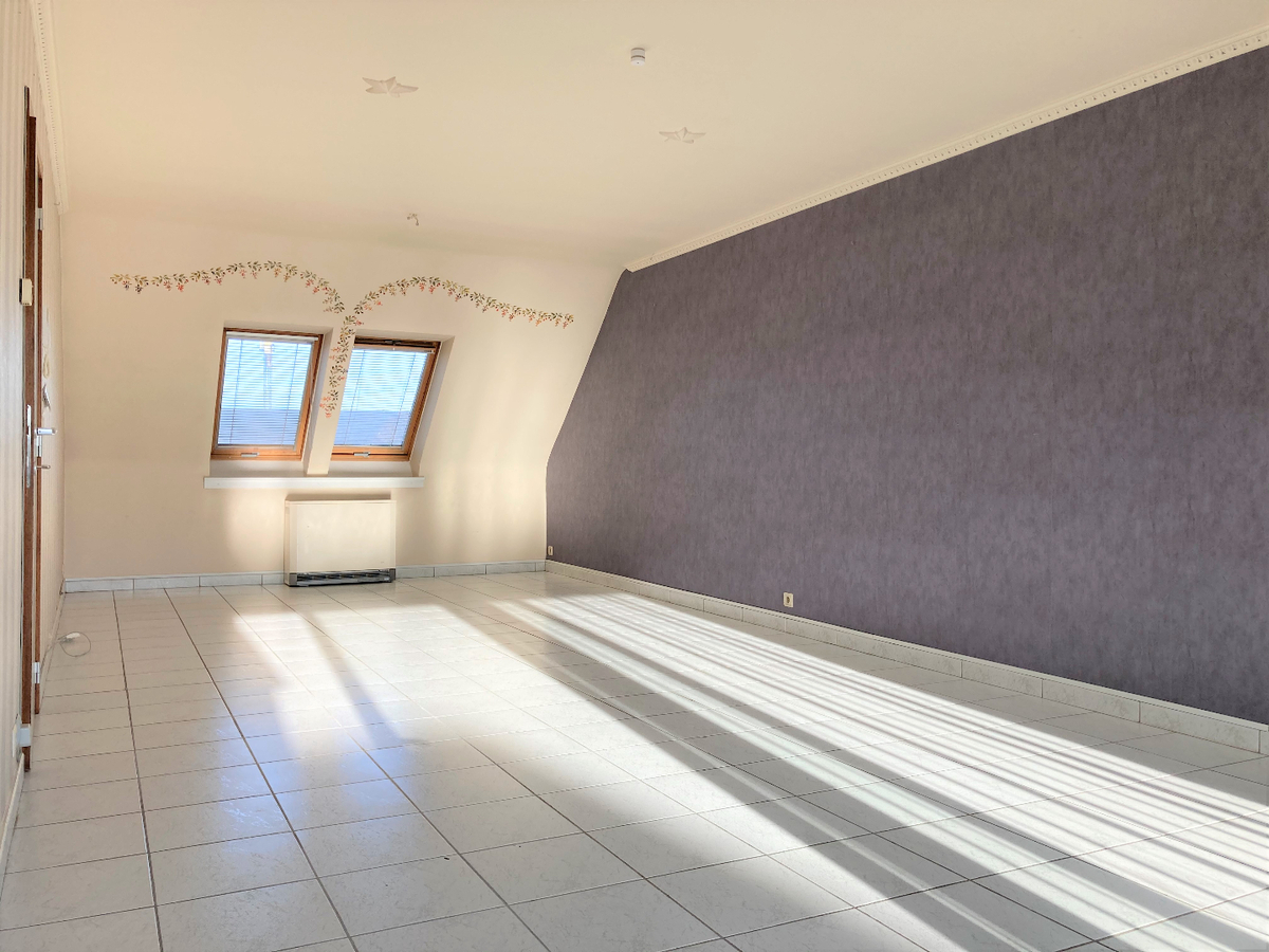 Ruim duplexappartement te Gistel 