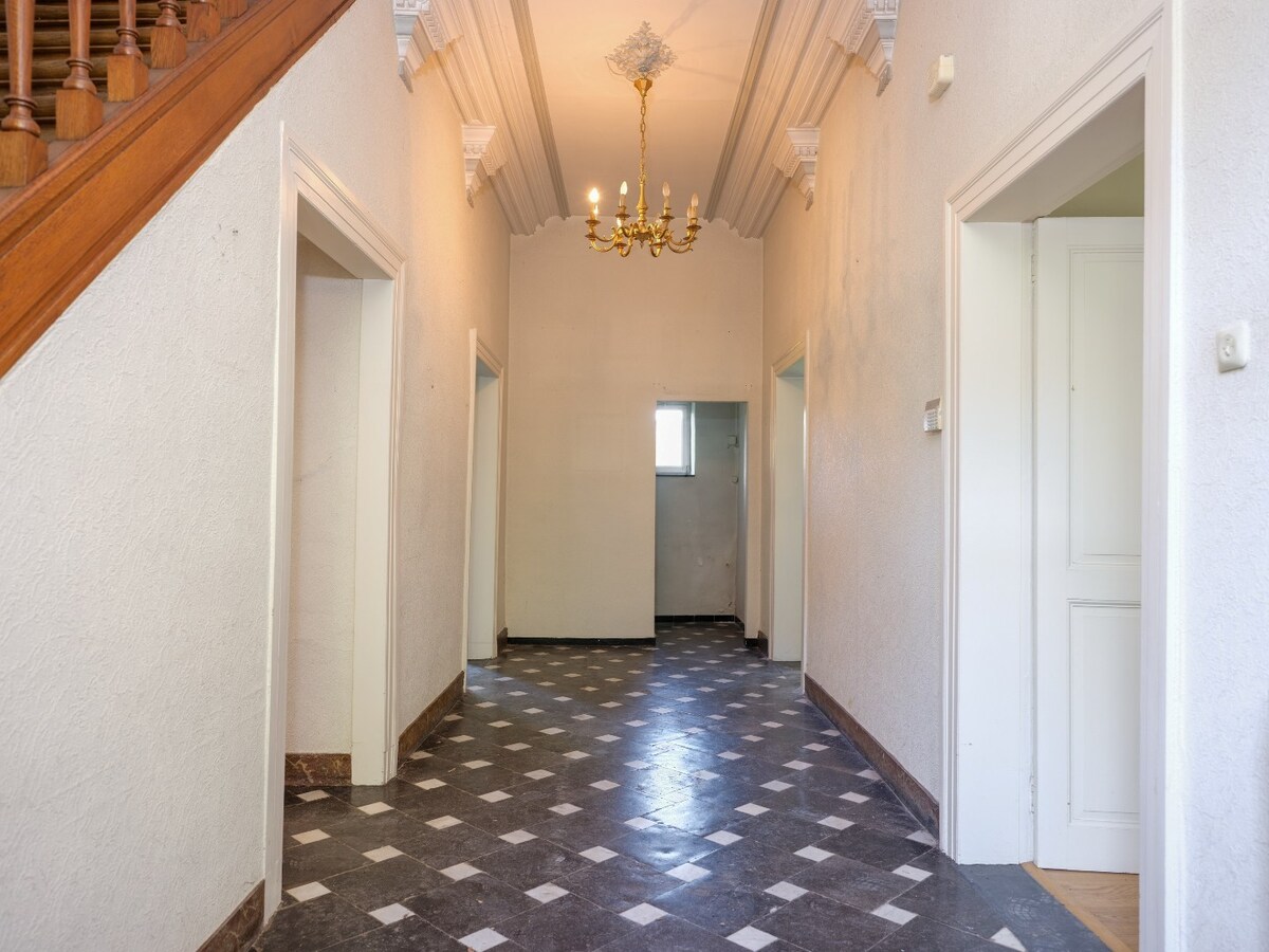 UNIEKE opportuniteit - Voormalige pastorie te Geetbets. 