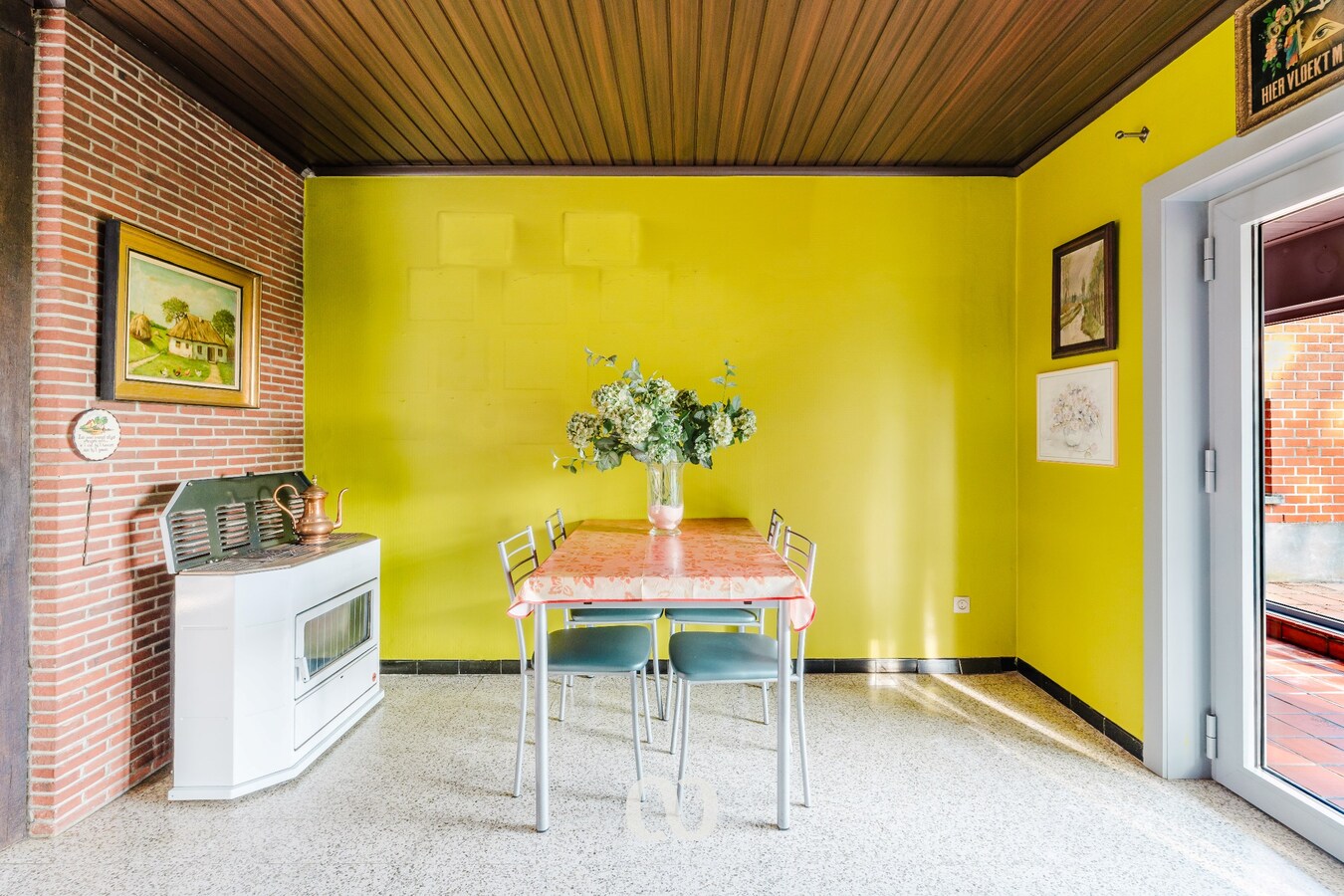 Renovatiewoning met prachtig uitzicht over agrarisch gebied 