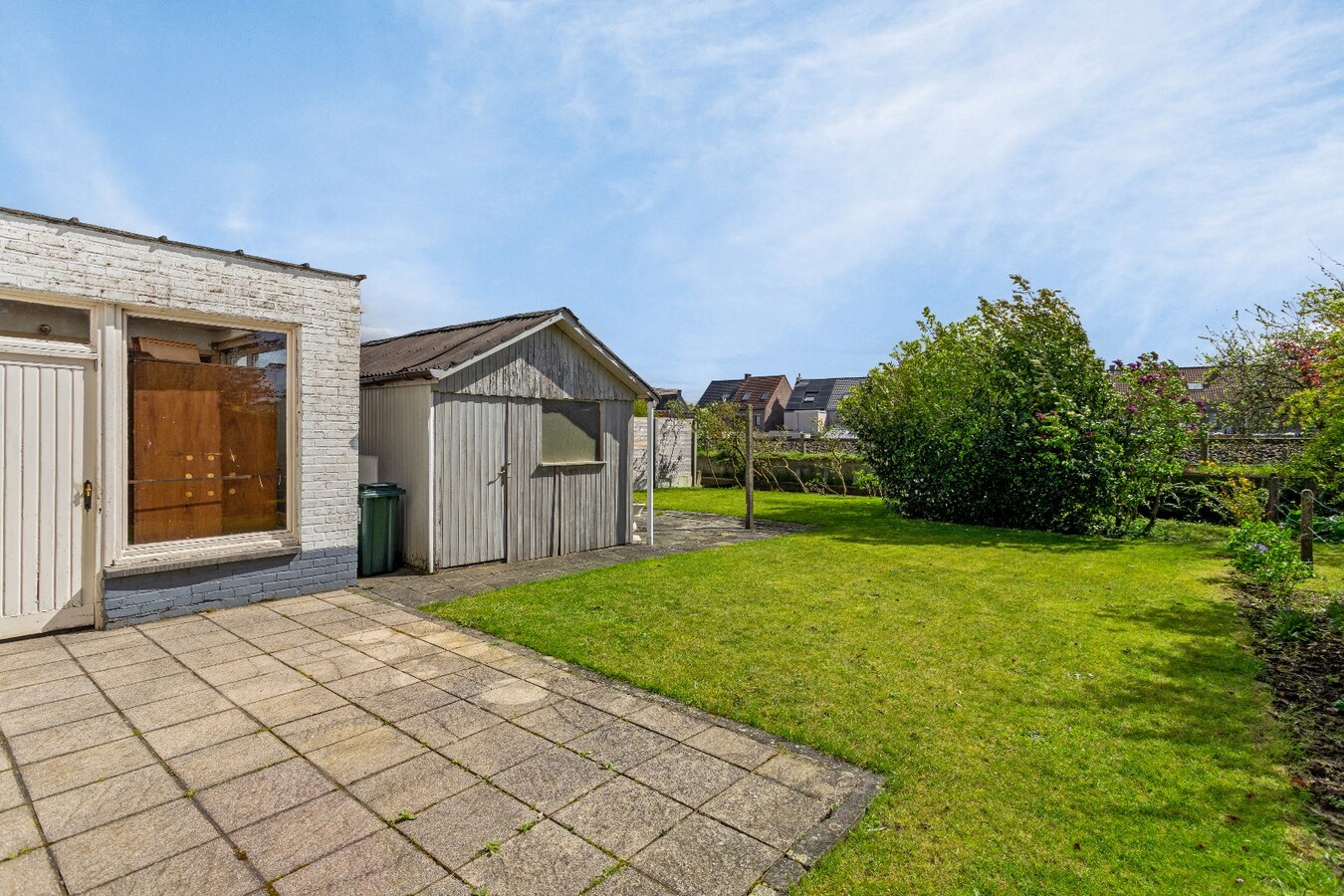 Te renoveren gezinswoning met 3 slpk in een gezellige wijk 