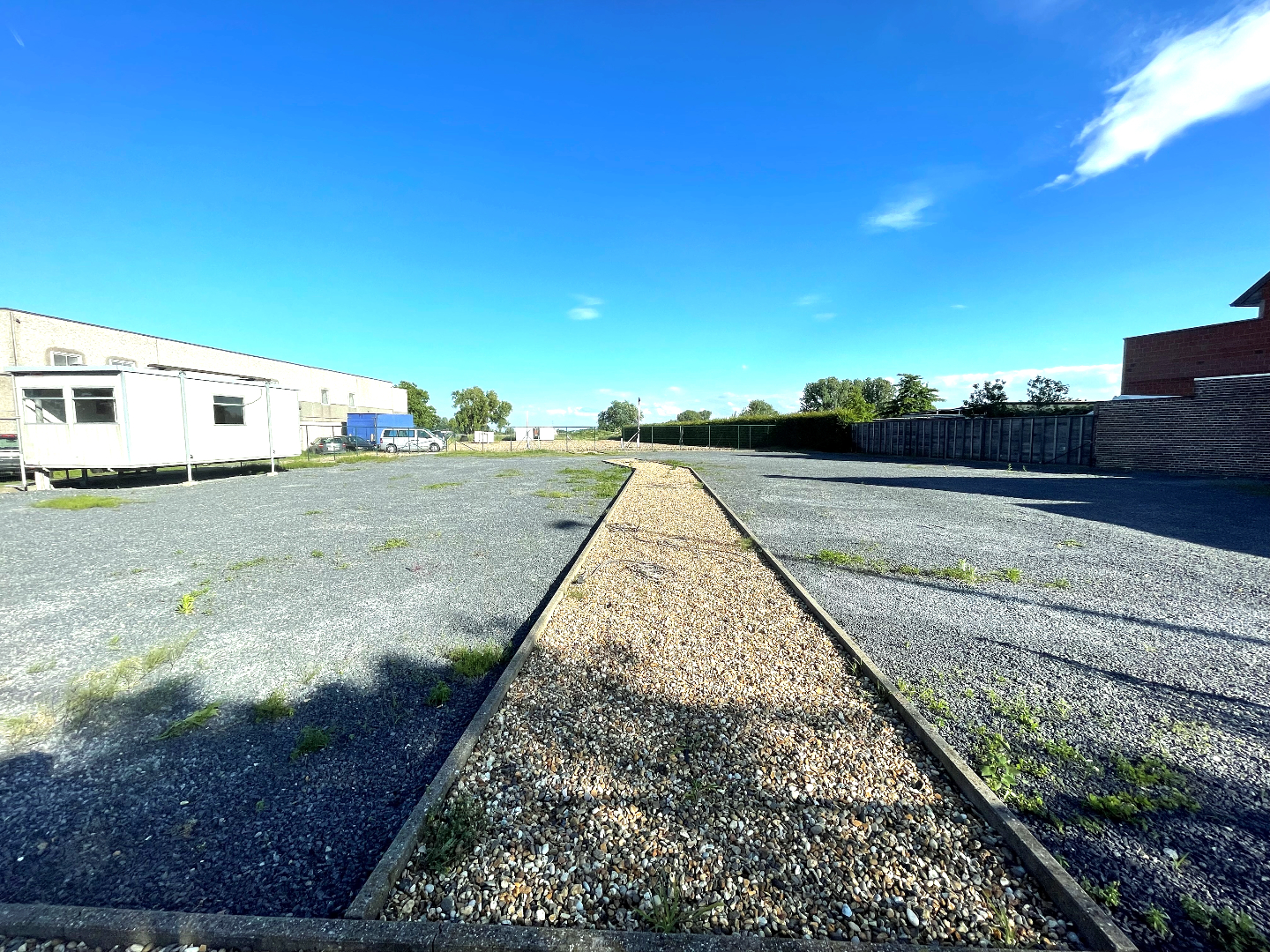 Verhard terrein van 2896m² 