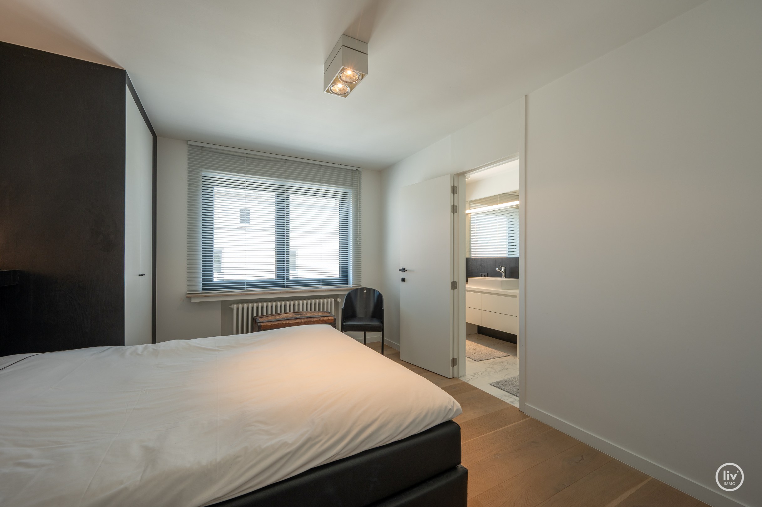 Volledig afgewerkt Hoekappartement + studio centraal gelegen in Knokke 