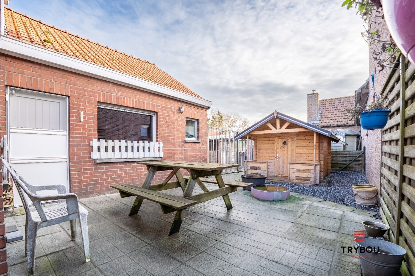 Alleenstaande, kloeke woning met veel potentieel - Jonkershove 