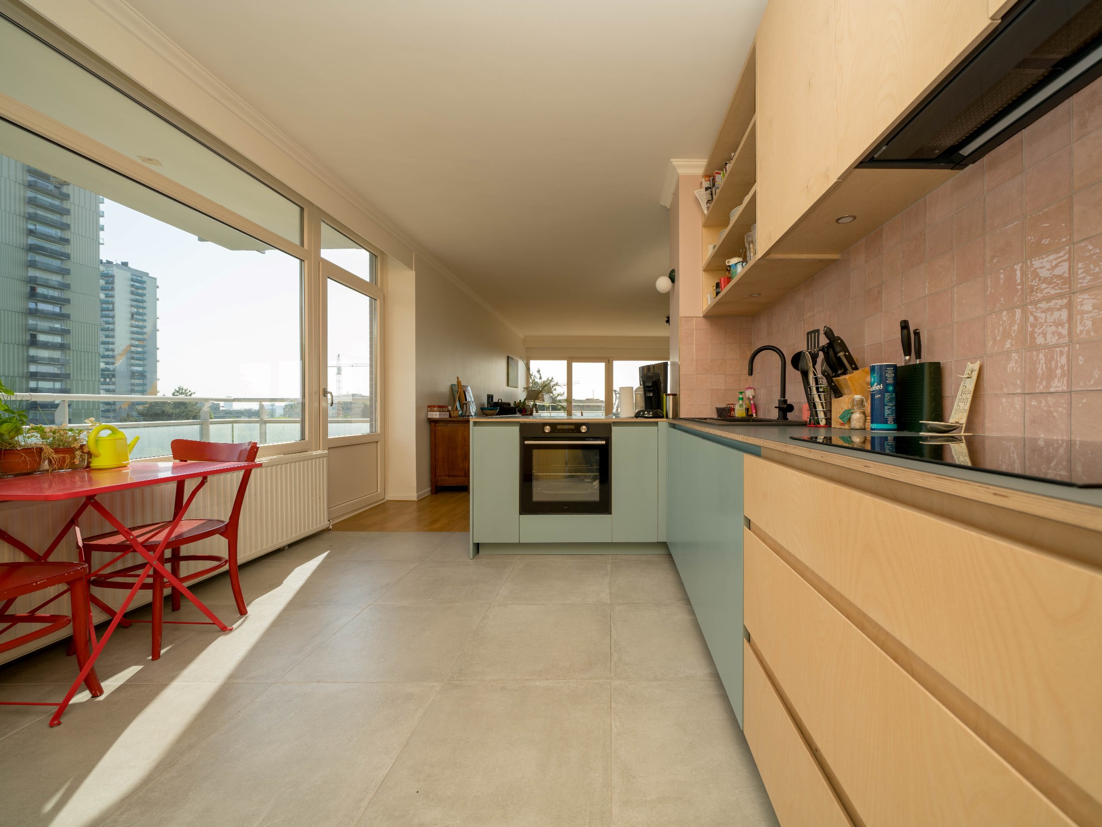 Prachtig appartement met 4 kamers, 2 bdk en 3 terrassen 