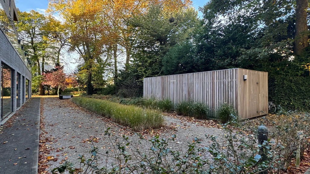 Hoogwaardig afgewerkt kantoor te koop aan de Sterre in Gent