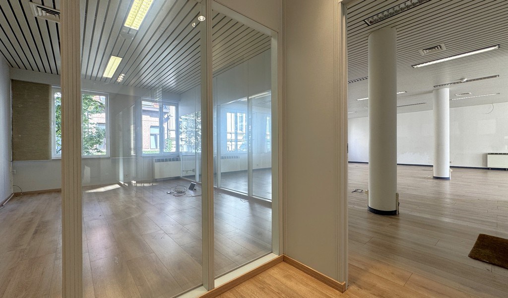 Kantoren met mogelijkheid tot opslag te huur in Antwerpen