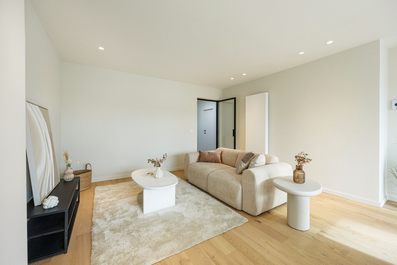 Recent gerenoveerd appt. met 2 slpk te Deurne! 