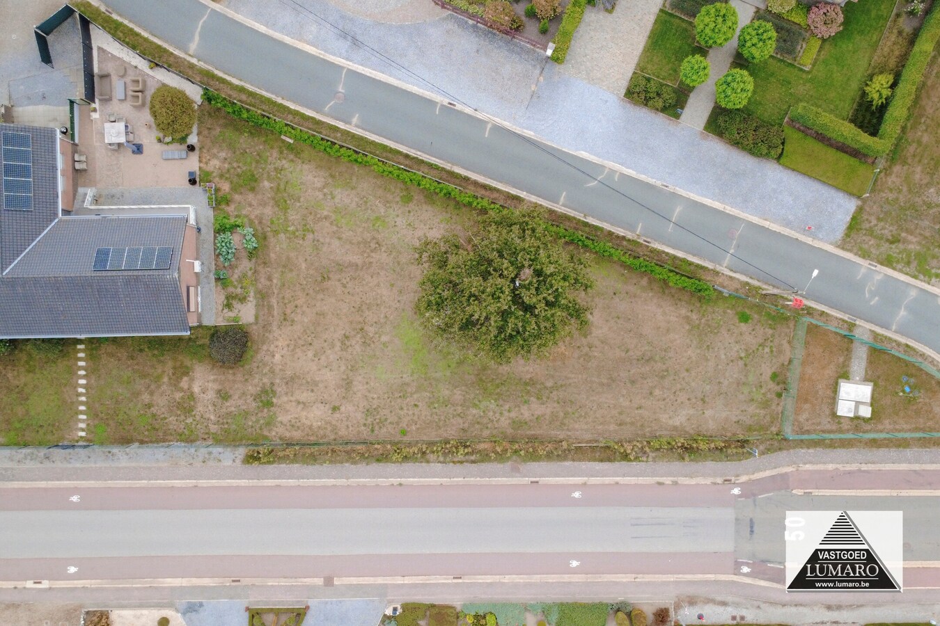 Elen: Bouwplaats voor vrijstaande woning, op 400m van natuurgebied 