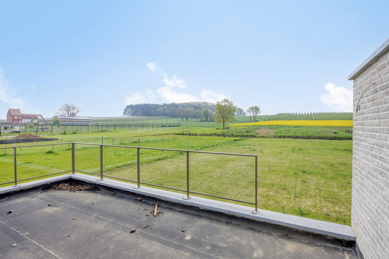 Fantastisch casco en winddichte nieuwbouwwoning met 3 slaapkamers, tuin en terras in Assent (Bekkevoort)! – bewoonbare opp. 177m² 