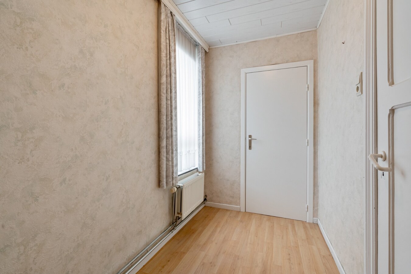 Charmante gezinswoning op een perceel van 5a58ca te Lanklaar, een deelgemeente van Dilsen-Stokkem. 