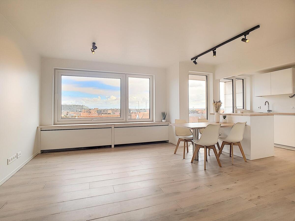 Knap gerenoveerd appartement met open zichten - Heist 