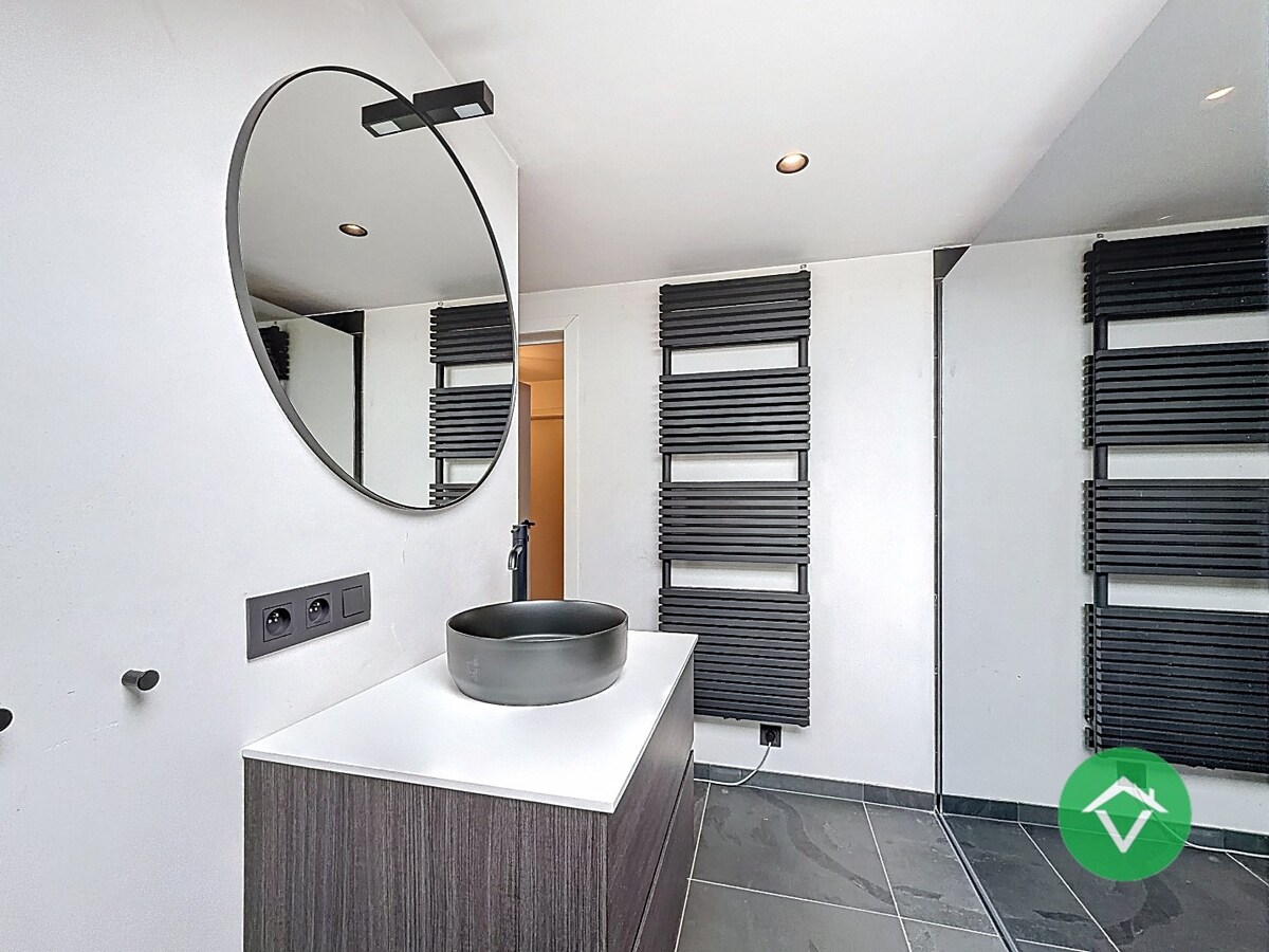 Instapklare woning met 3 slaapkamers en garage te Koekelare 