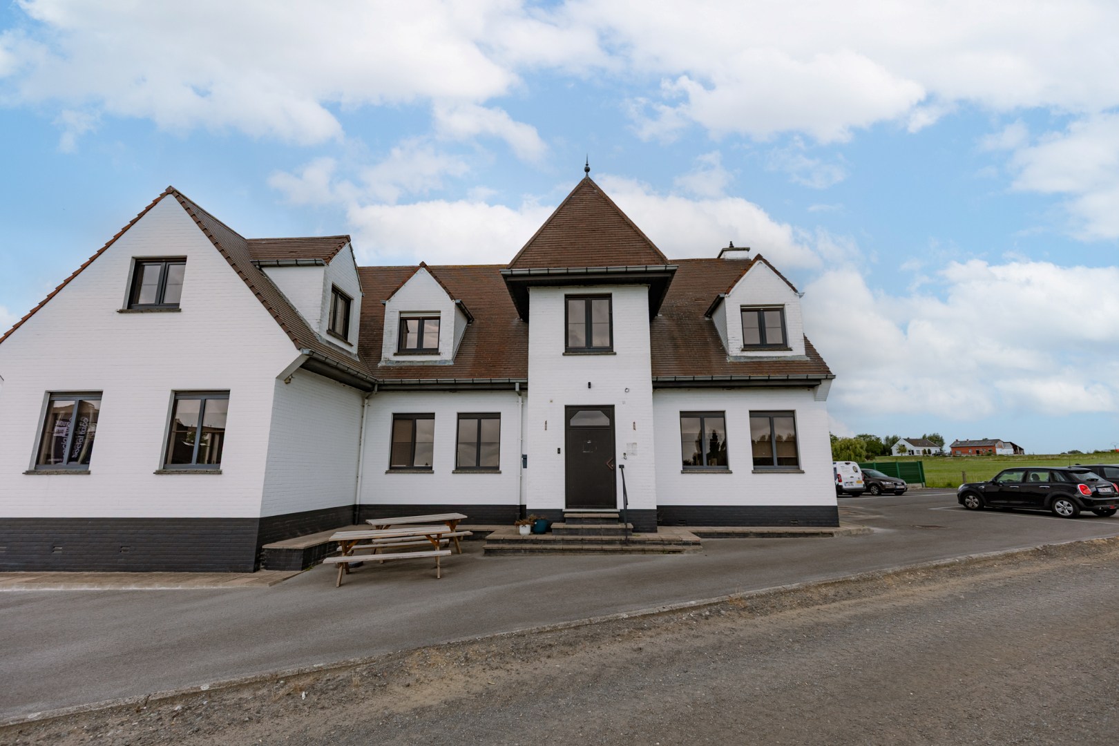 Vlot te bereiken kantoorgebouw 