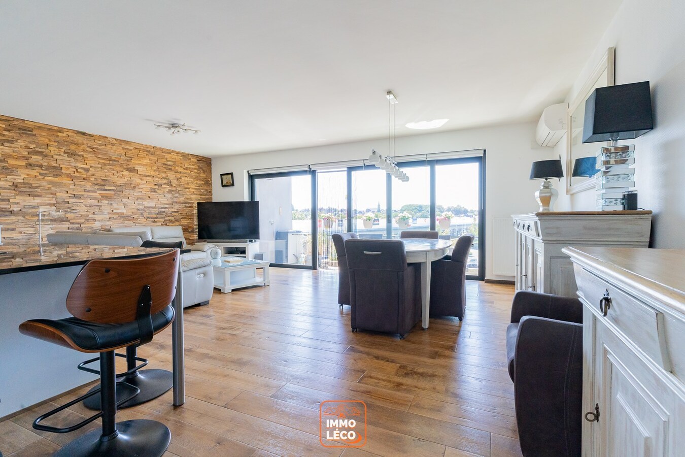 Appartement 2 chambres, résidence "Les Dauphins" 