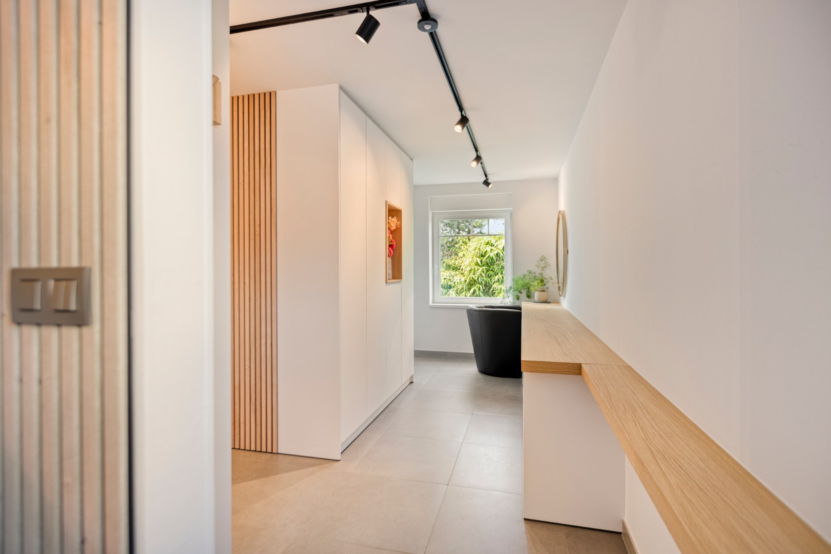 Exclusieve en energiezuinige villa met 5 slpk. in Geel 