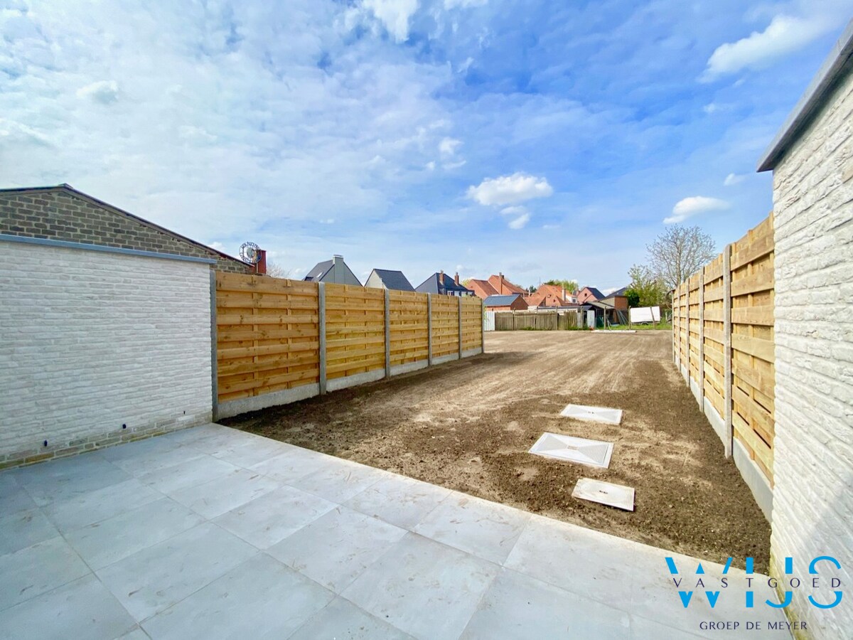 Nieuwbouw met 3 slaapkamers &amp; tuin te KLUIZEN ! 