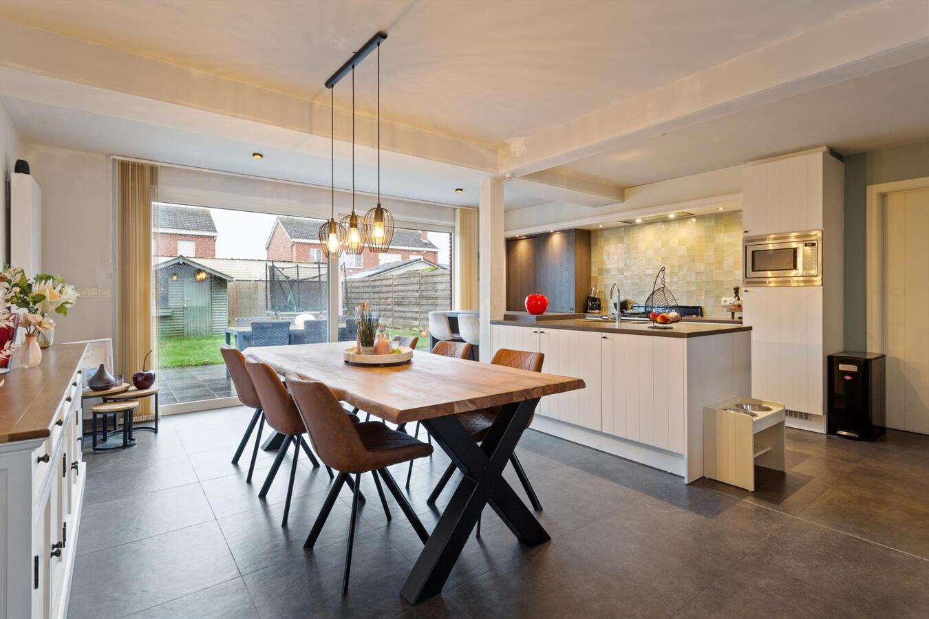 Volledig gerenoveerde woning in een doodlopende straat 