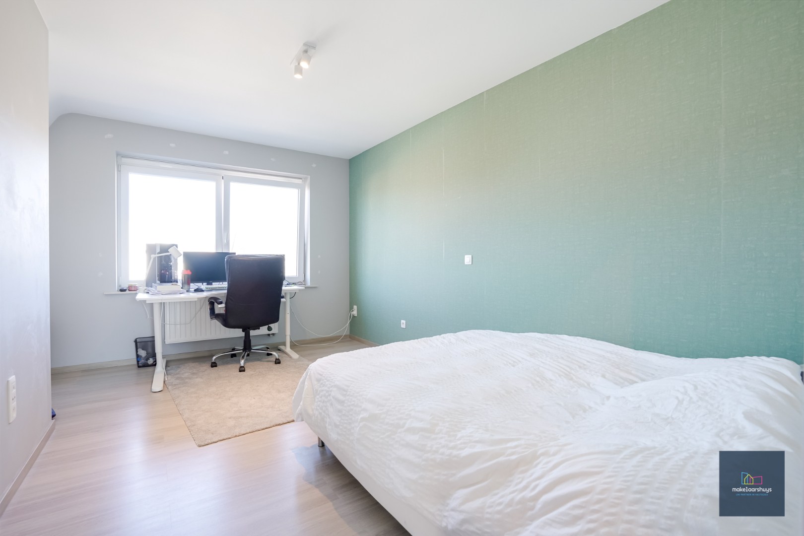 Rustig gelegen woning met 3slpk, garage en tuin 