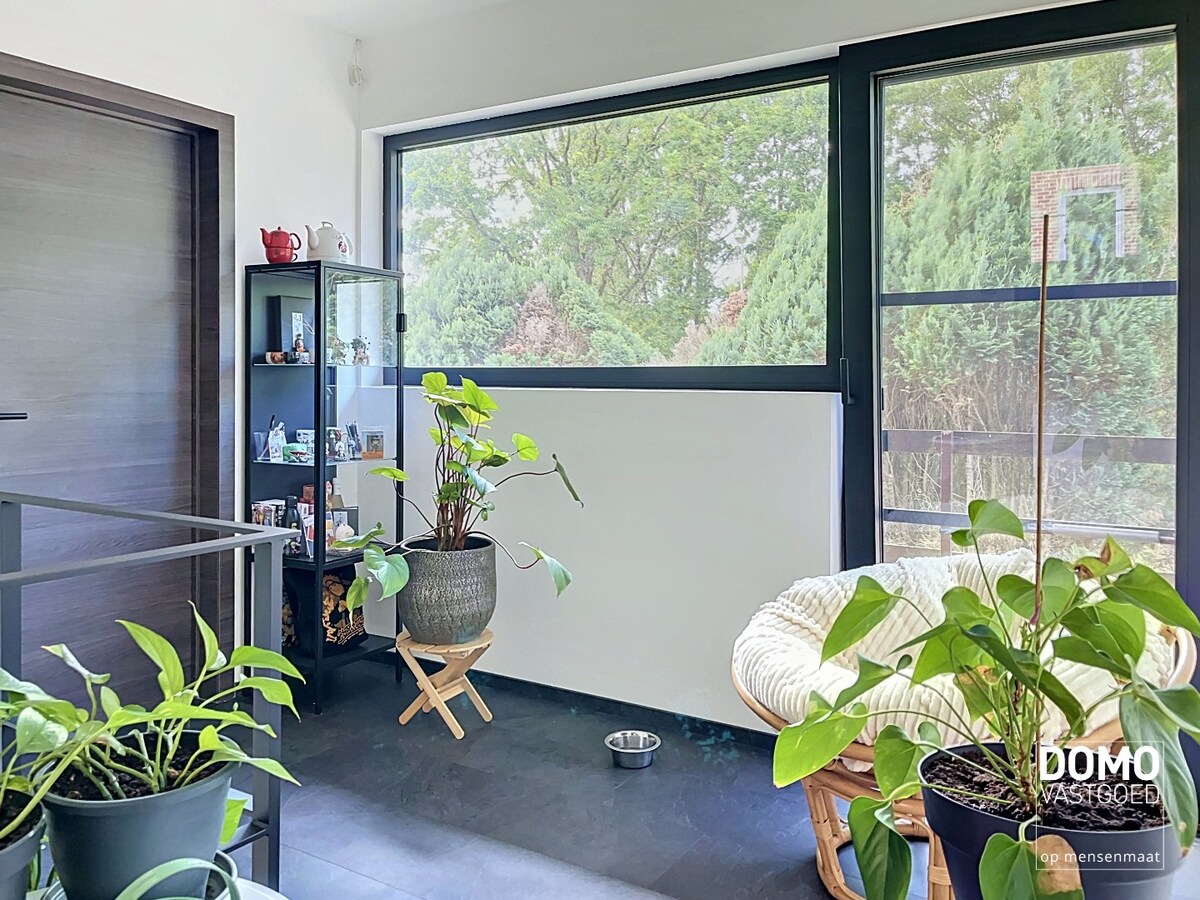 Ruime gezinswoning met 3 slaapkamers en mooie tuin 