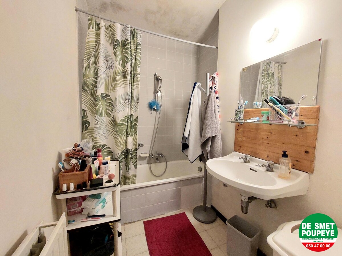 Appartement met garage 