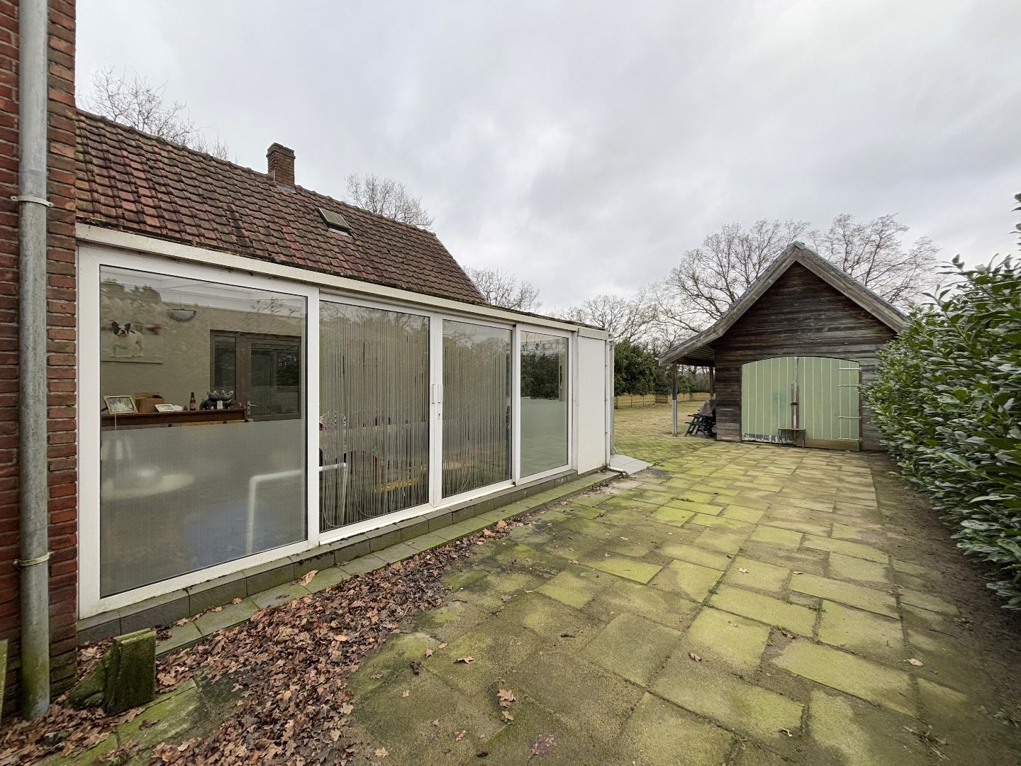 Te renoveren gezinswoning met 3 slpk. nabij Lommel-Kerkhoven 