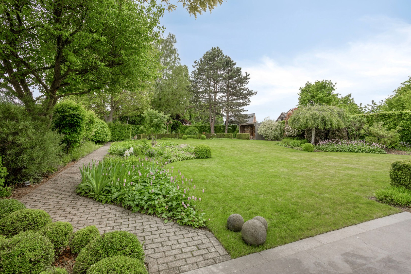 Villa met 5 slaapkamers, ruime tuin, terras en 2 garages in Heverlee! - bewoonbare opp. 278 m² -  EPC 179 kWh/m² 