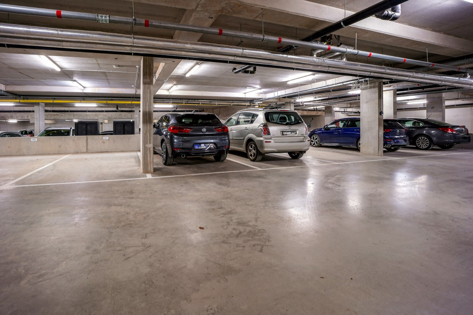 Prachtig 1-slaapkamerappartement met ruim terras (serviceflat) in Residentie Beukenhof, uniek wonen in de dorpskern van Oostduinkerke. 