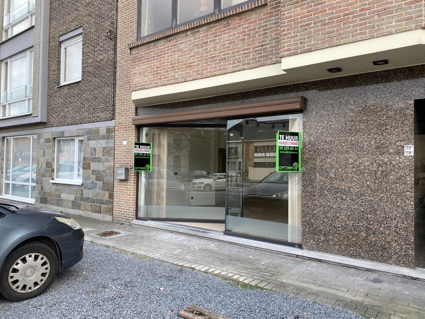 Commercieel handelspand op de Grote Steenweg te Olsene 