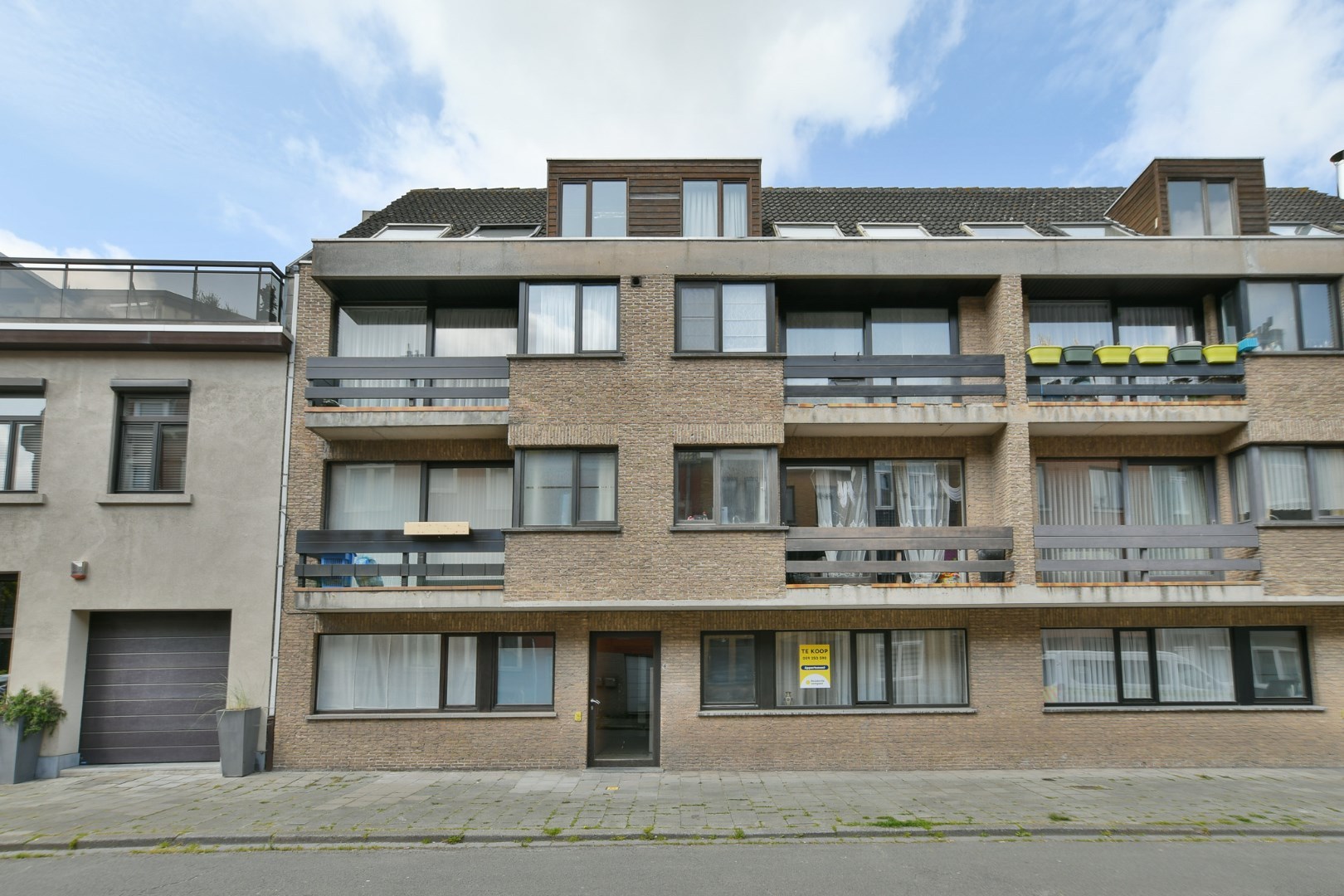 Gelijkvloers 2-slaapkamerappartement 
