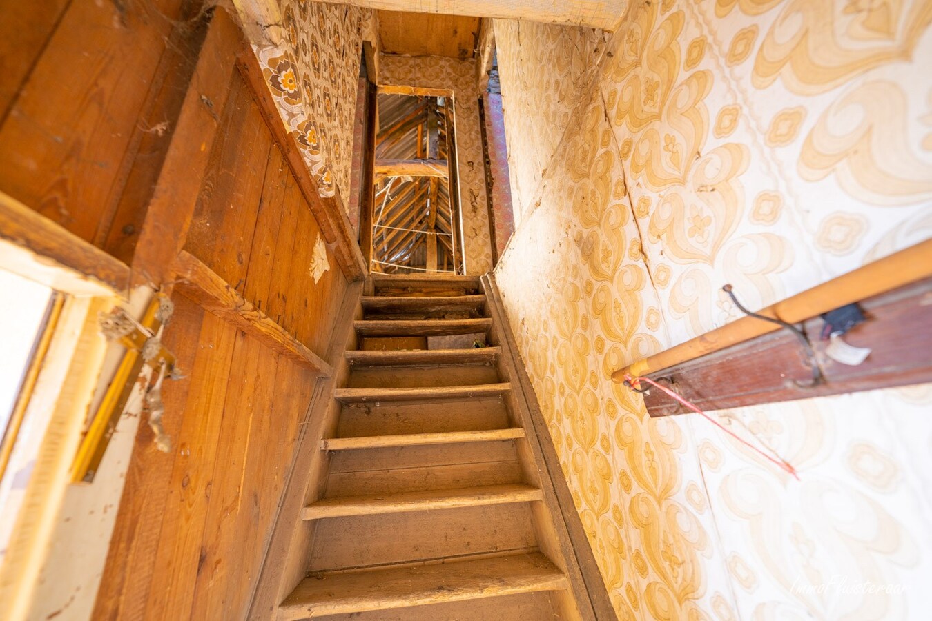 Ferme carrée à rénover sur environ 60 ares à Borlo (Gingelom) 