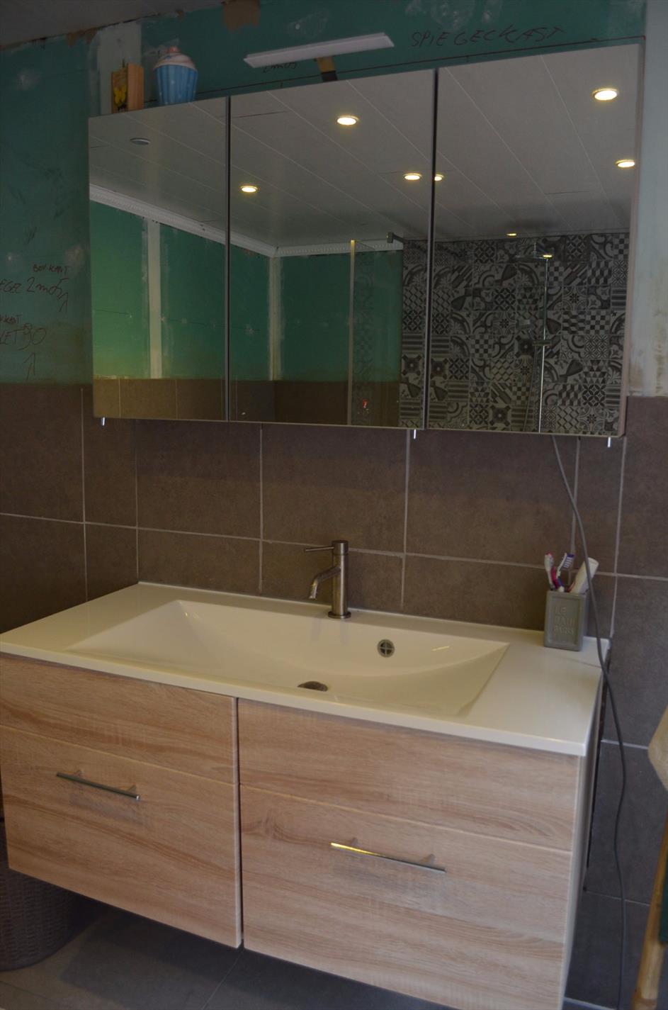 Rijwoning met 3 slpks, tuin en tuinhuis te centrum Eeklo 