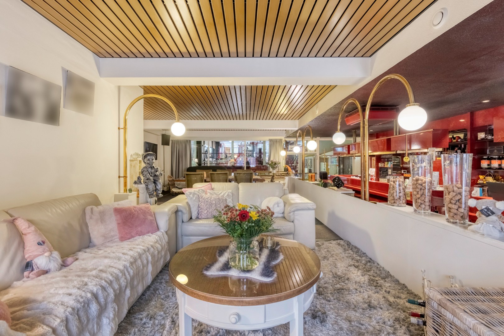 Handelspand van 792m² met tal van mogelijkheden in centrum Herentals 