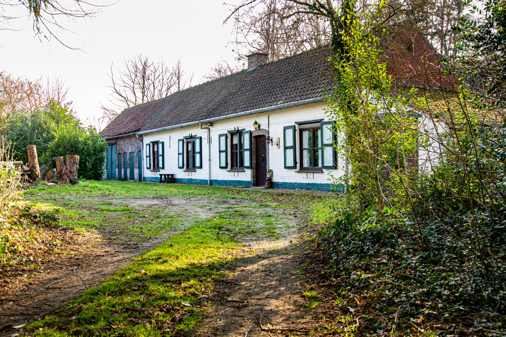 Charmante hoevewoning op 2.772 m²  op 1,5km van centrum Evergem 