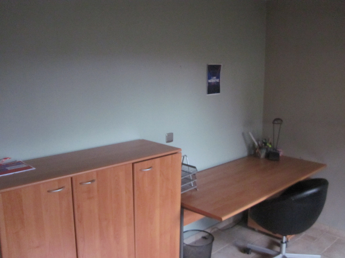 Eigentijdse villa met aangename tuin - rustig gelegen, én toch nabij N60 en E17. 