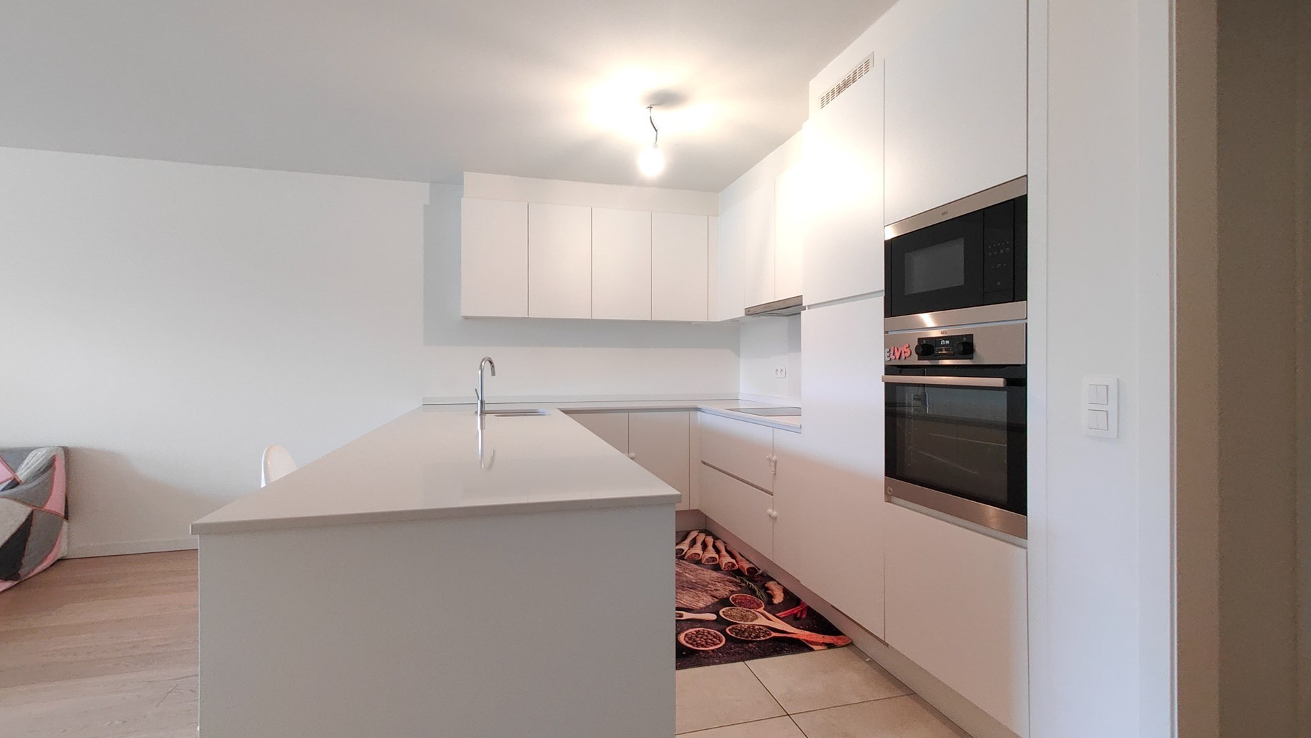 Recent appartement met 2 slaapkamers in het centrum van Ardooie 