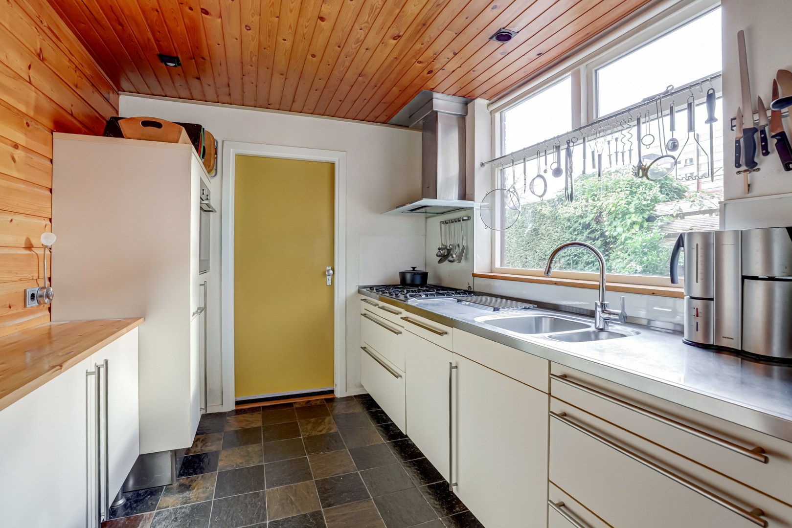 Een ruime woning op een rustige plek, met verrassend veel mogelijkheden 