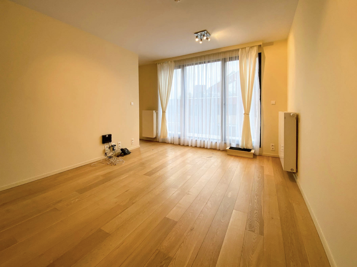 Moderne serviceflat met terras centrum ALSEMBERG - BEERSEL 