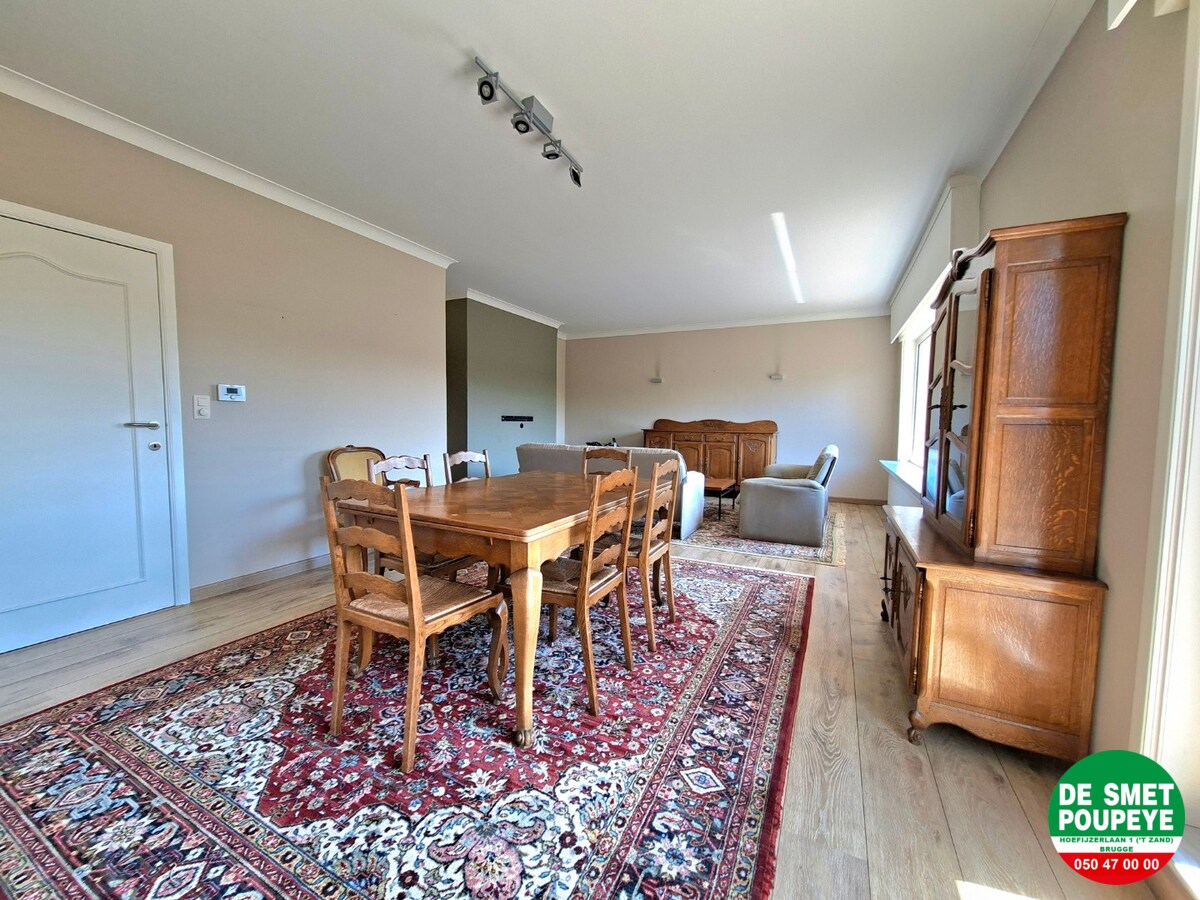 Ruim appartement met groot zonneterras 