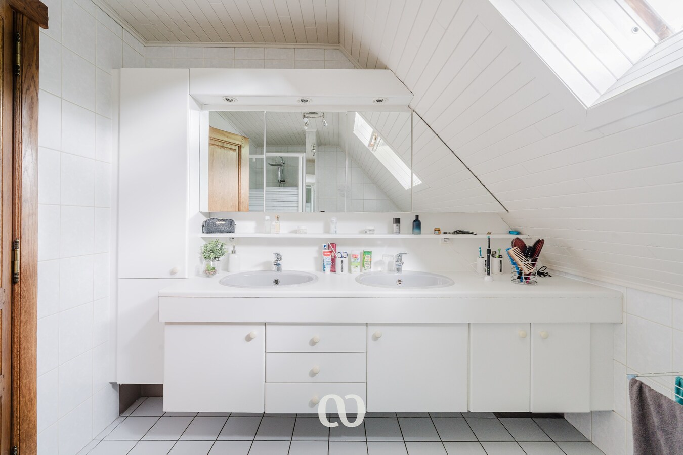 Prachtig onderhouden gezinswoning met 4 slaapkamers 