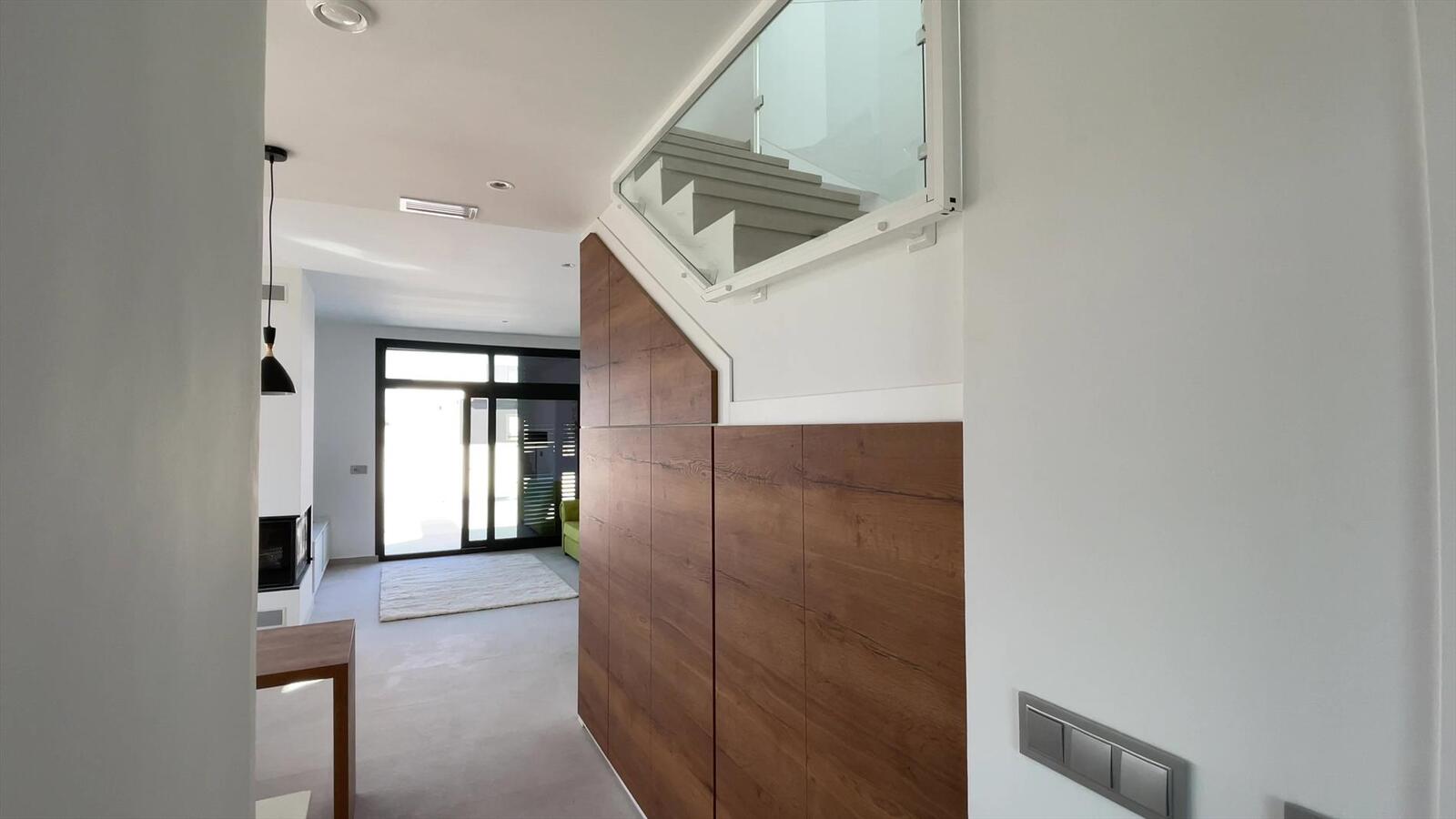 Villa te koop in Daya Nueva