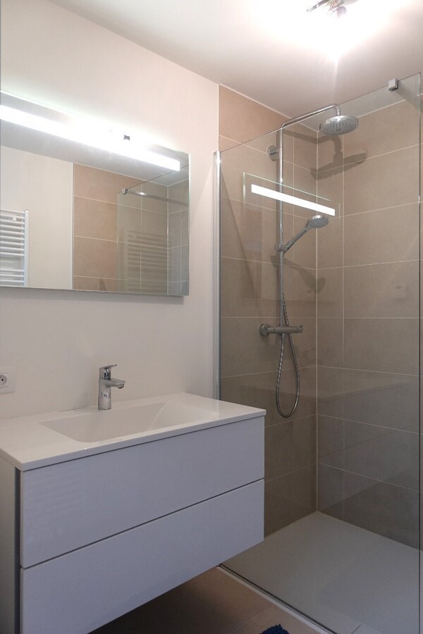 Unieke energiezuinige woning met 4 slaapkamers (E-peil 19) 