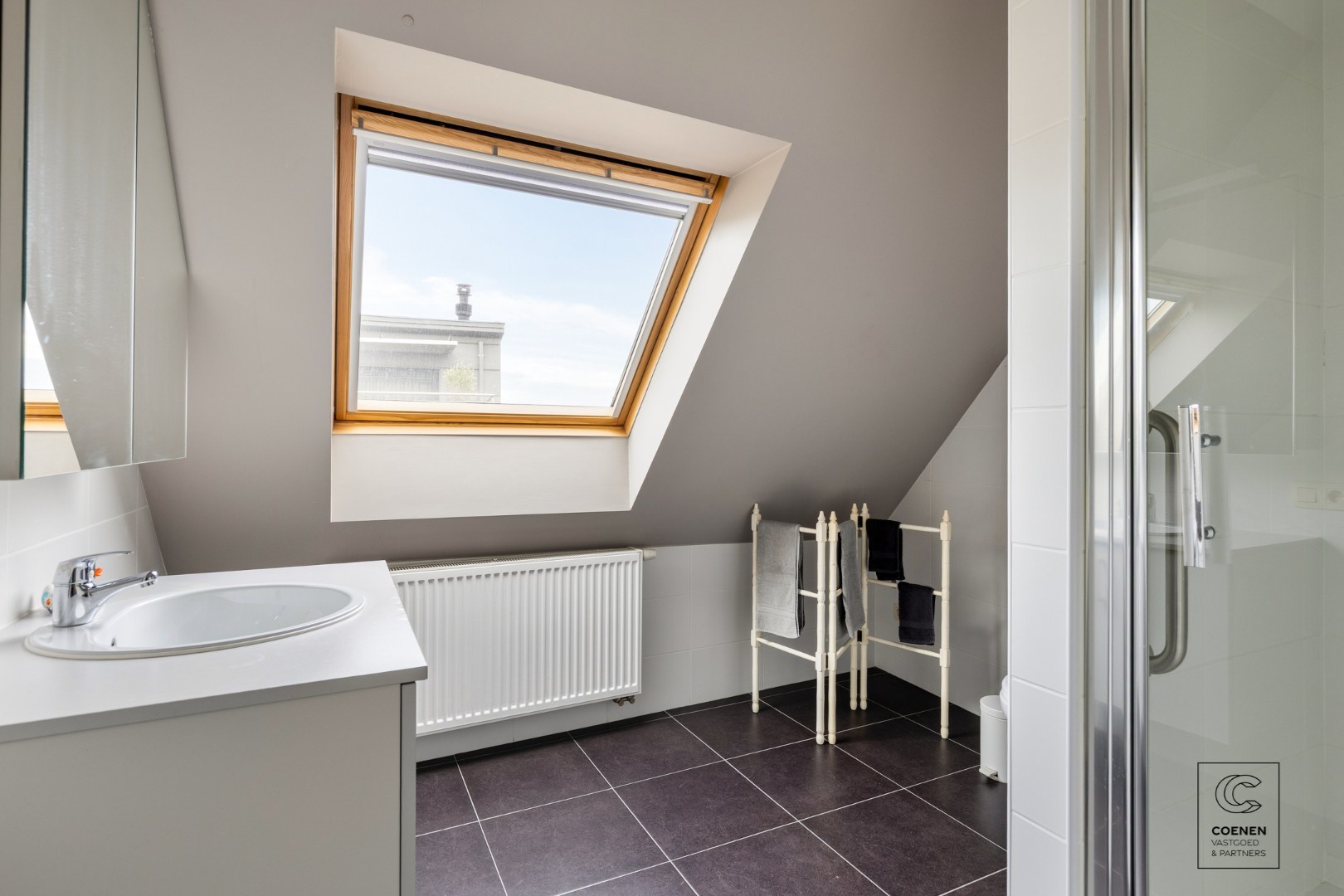 Prachtig duplux appartement met een bew. opp. van 120 m², twee slpk en 2 x terras op een absolute toplocatie te  centrum Lier! 