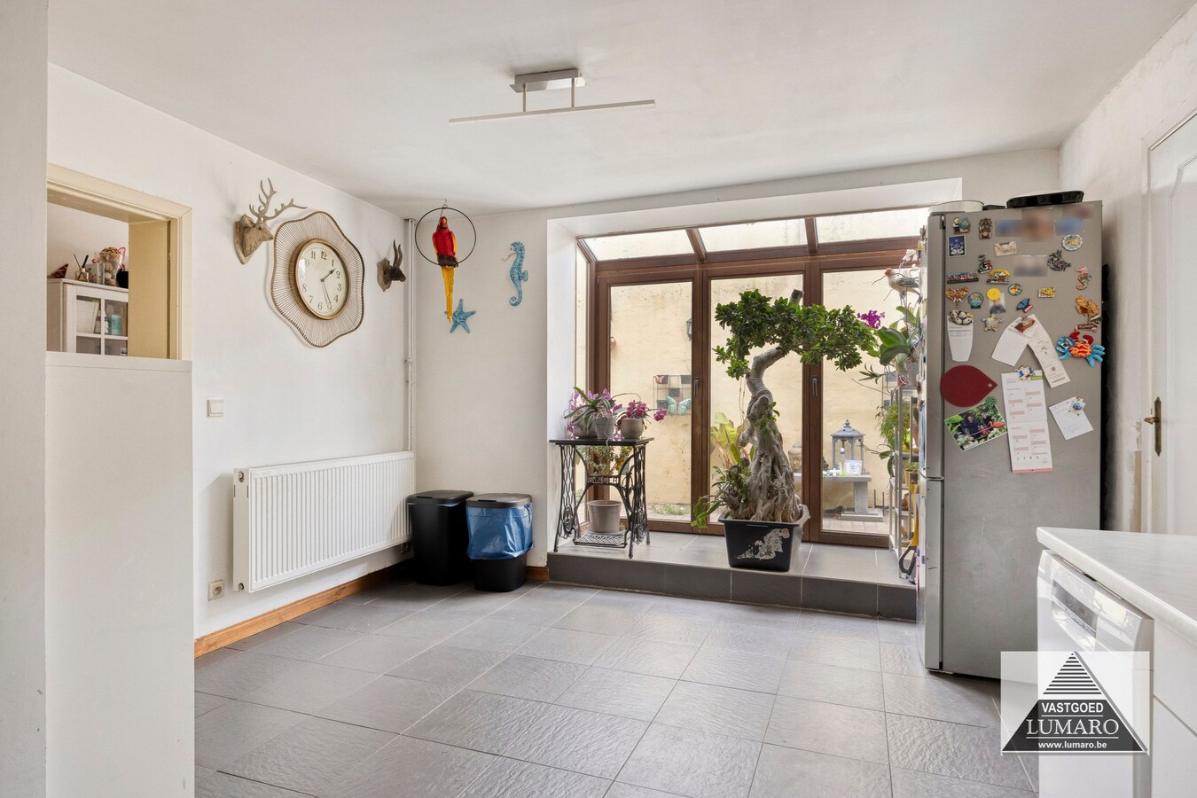 As-centrum: 2 op te knappen woningen met royale tuin 