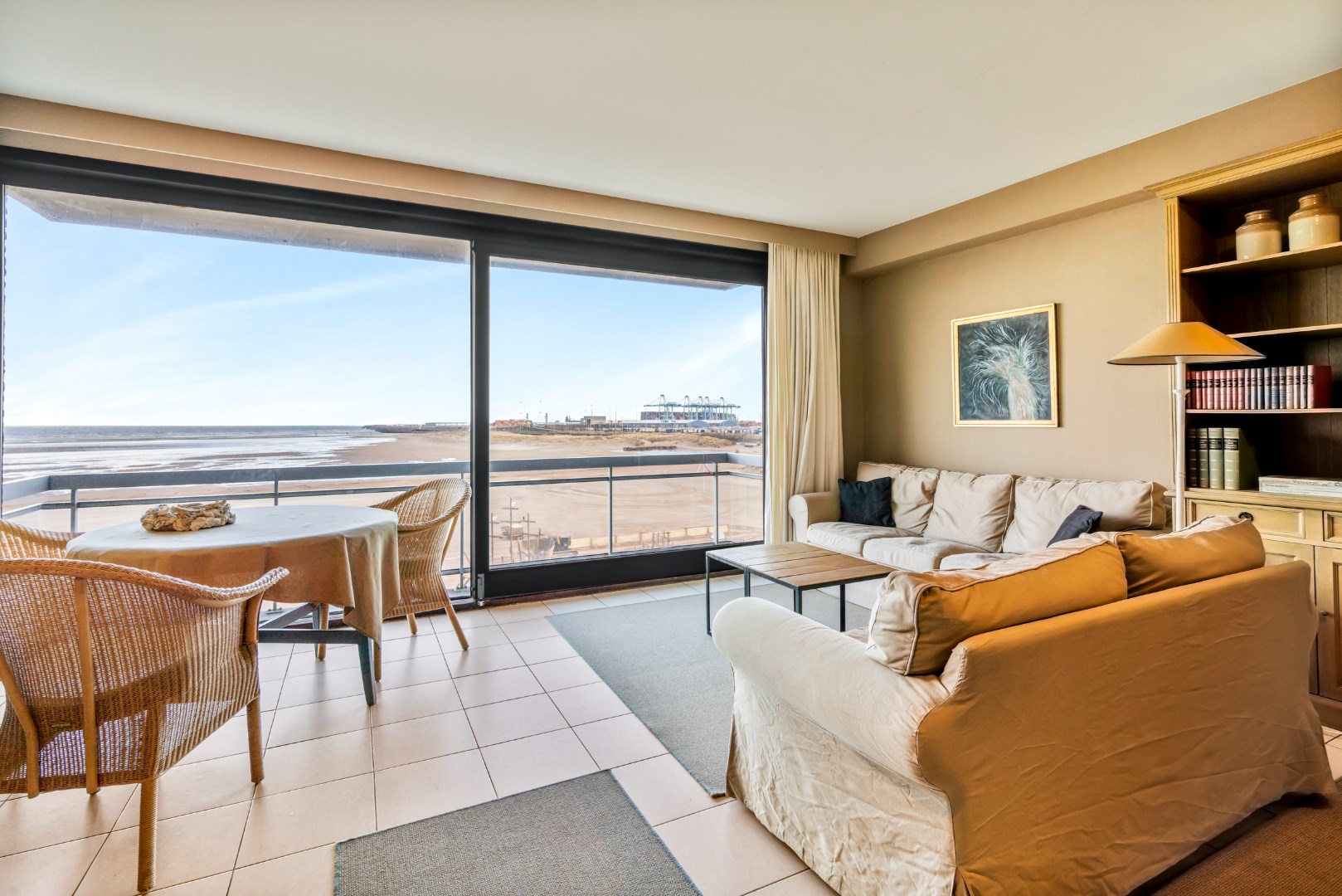 3 slaapkamer appartement met zeezicht 