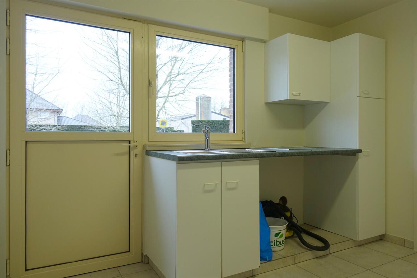 Zeer ruime villa gelegen te Bekegem 