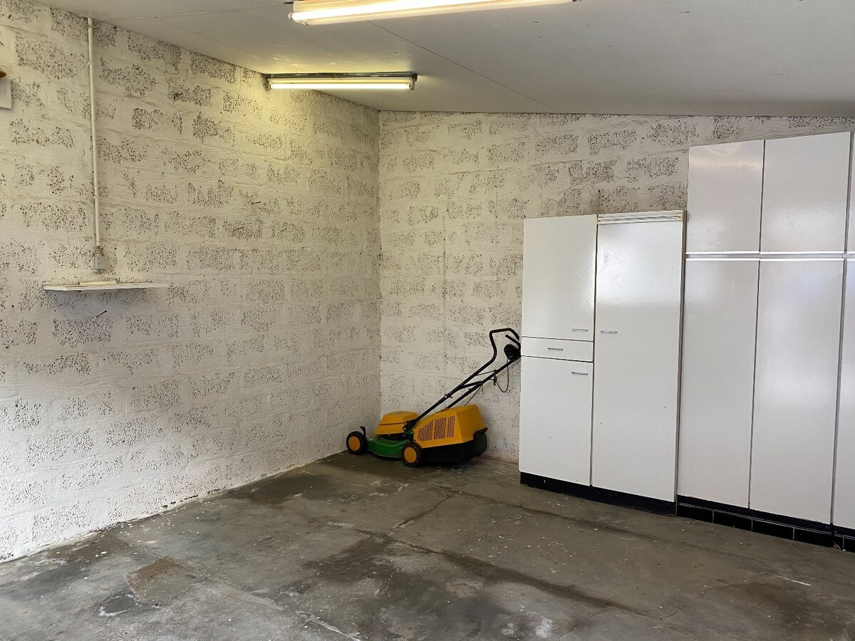 Centraal gelegen woning met 4 slaapkamers te Ieper 