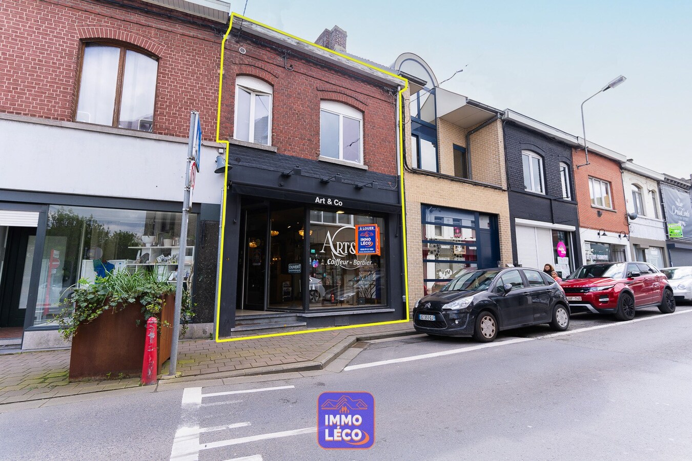 Commerce en plein centre-ville, dans une rue passante ! 