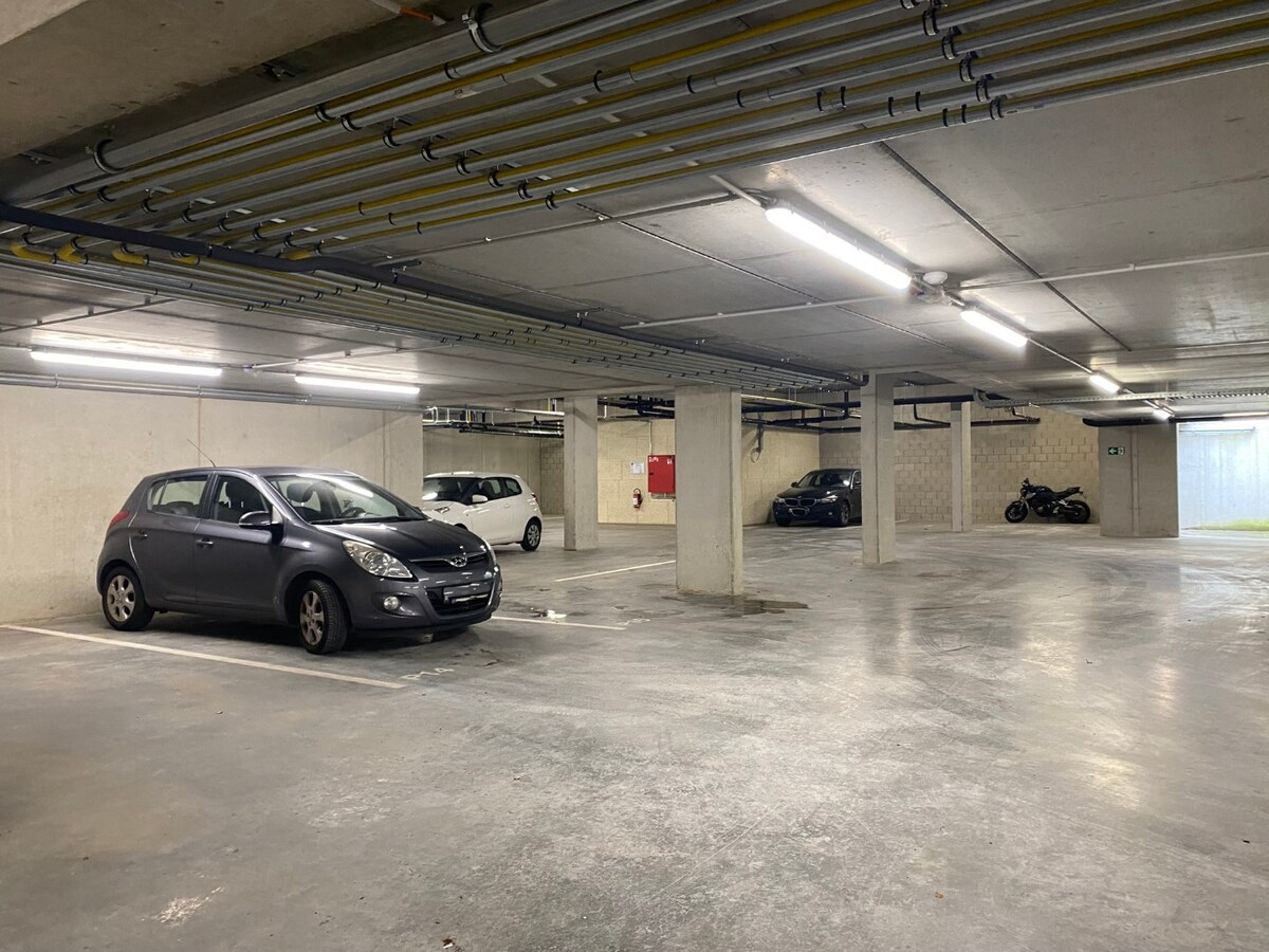 Garage-parkeerplaats in Residentie "Poort tot Heilderveld" 